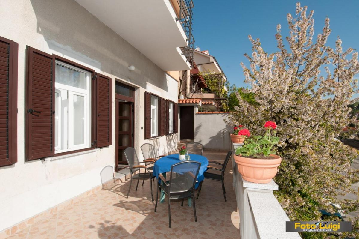 Apartments Komel I Opatija Luaran gambar