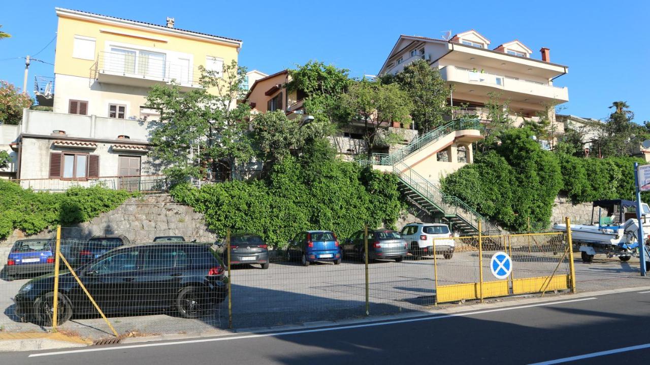 Apartments Komel I Opatija Luaran gambar